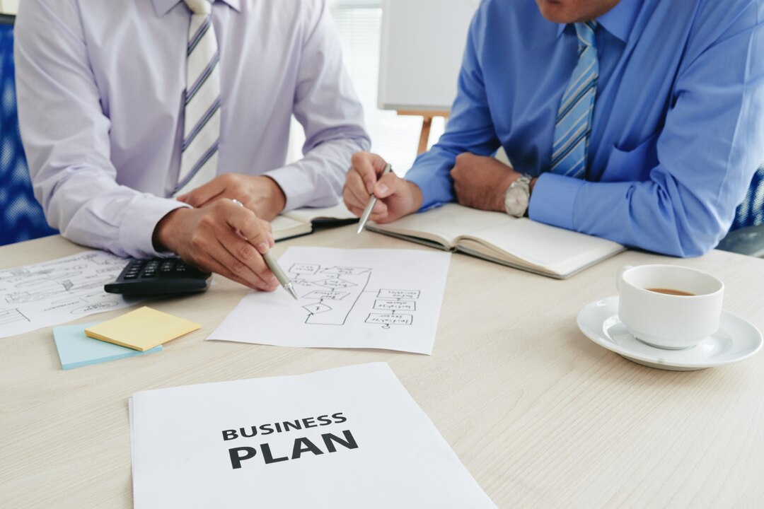 Advisory consultants developing a business plan and strategy for Nuwa Partners clients under Vision 2030.