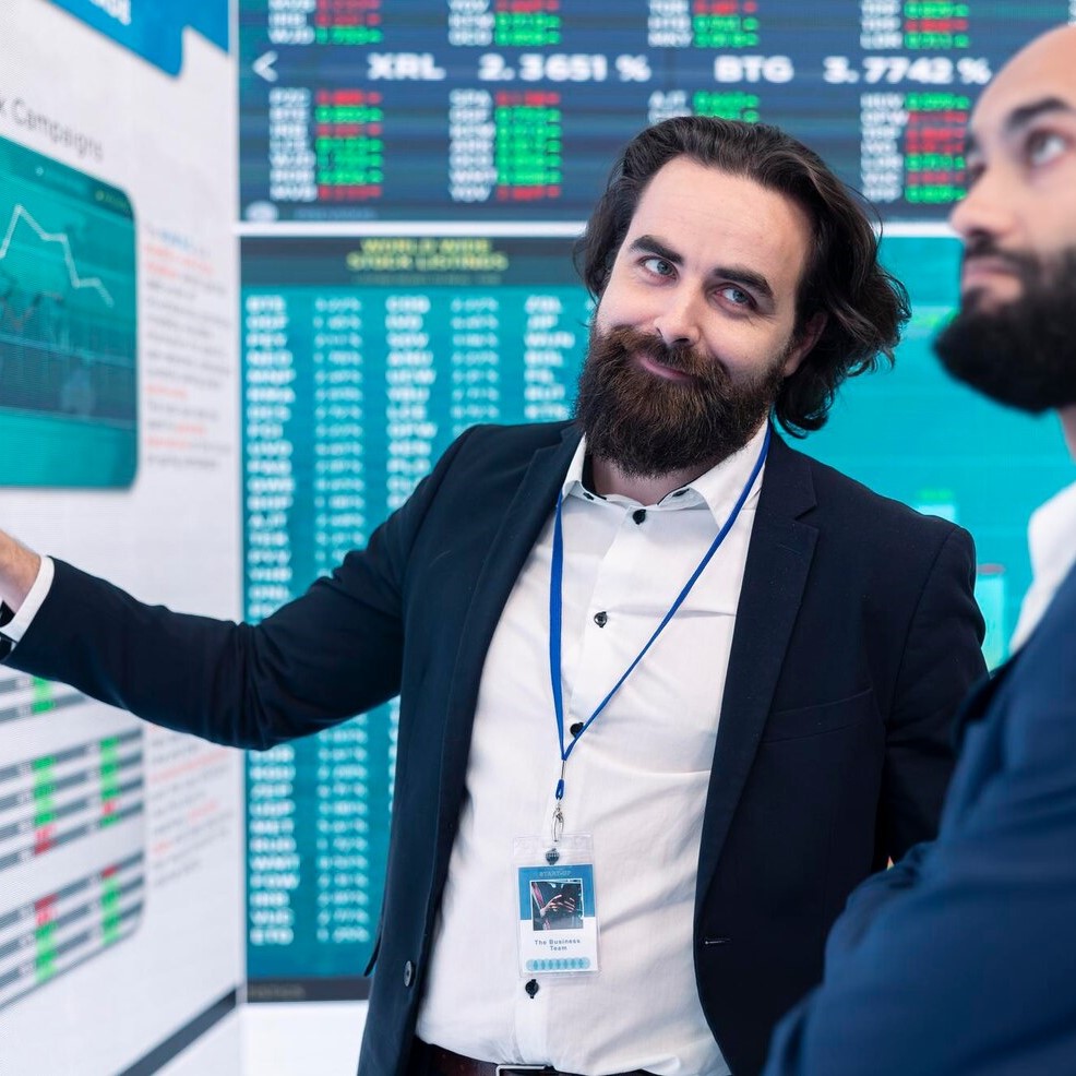 Brokerage expert analyzing financial markets and investment trends for Nuwa Partners clients.